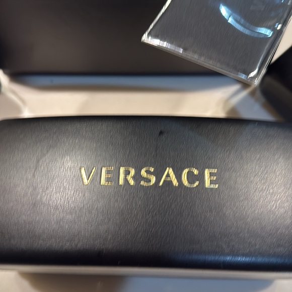Versace eyeglass holders - Picture 4 of 4